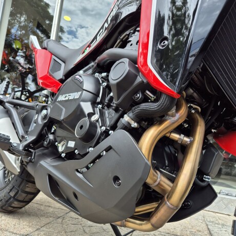 Motomorini XCape 650 Rojo