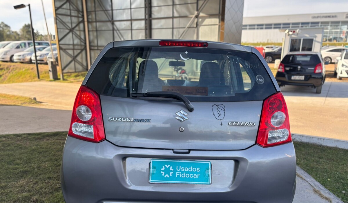 Suzuki Celerio Extra Full - 2014 Suzuki Celerio Extra Full - 2014
