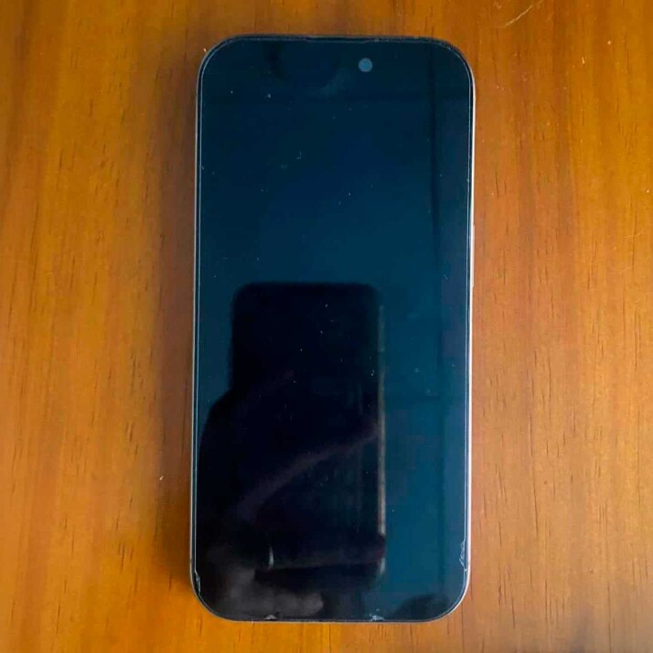 iPhone 16 Pro 128GB - Desert Titanium iPhone 16 Pro 128GB - Desert Titanium