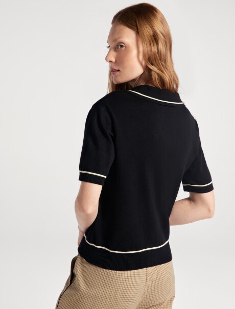 POLO MANGA CORTA EN TEJIDO DE PUNTO NEGRO