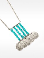 Collar Largo Colgante Con Piedras Y Medallas azul