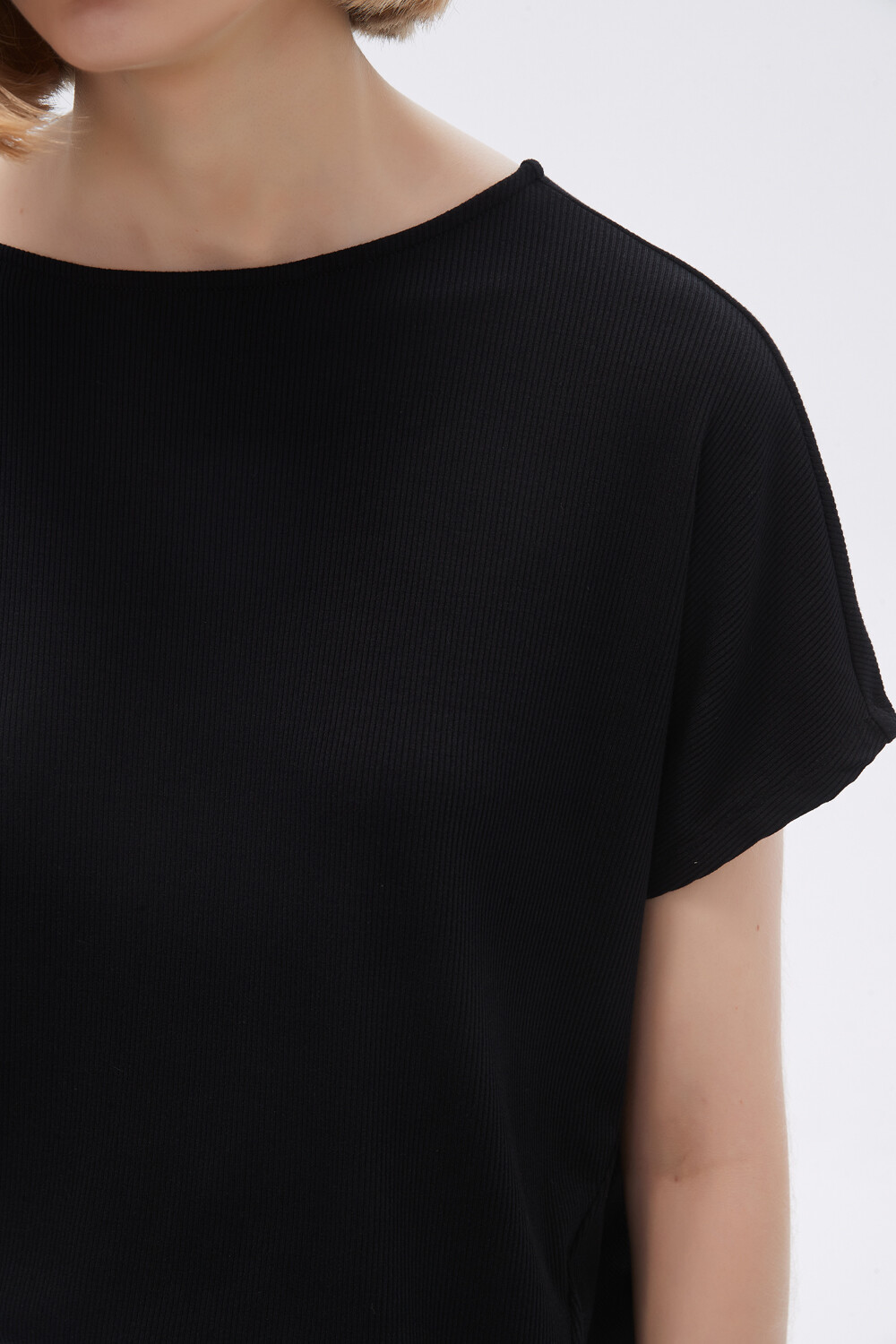 Remera Oblak Negro