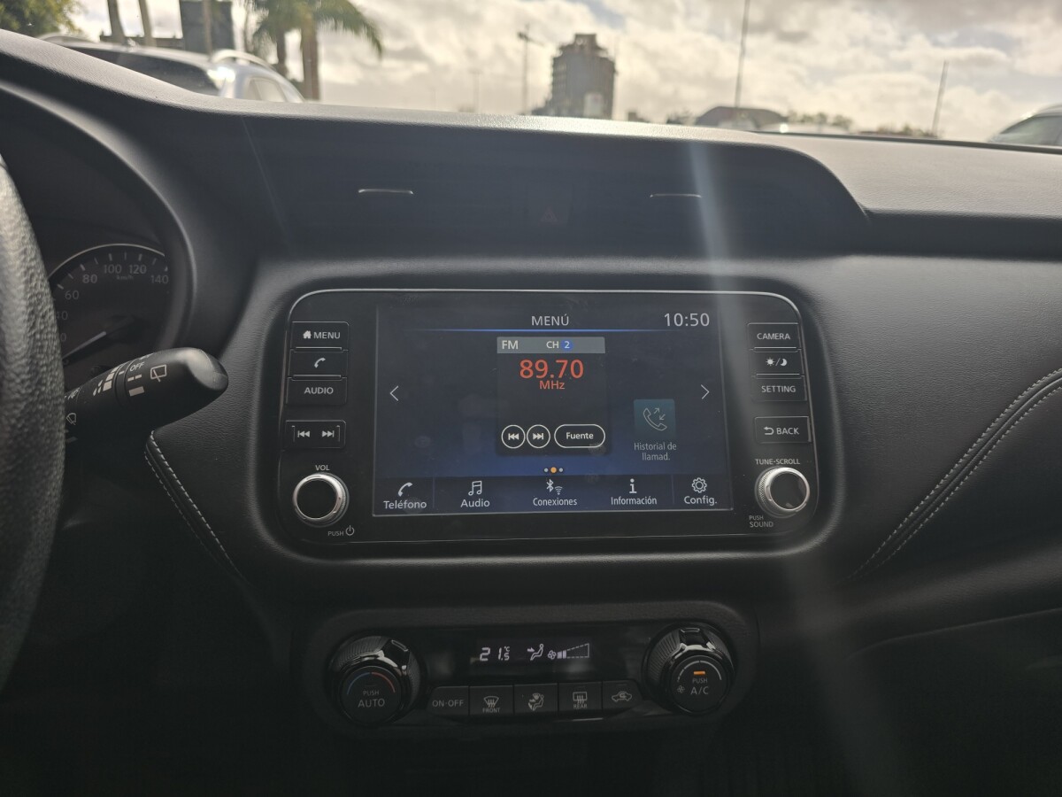 Nissan Kicks 1.6 Exclusive CVT| Permuta / Financia Nissan Kicks 1.6 Exclusive CVT| Permuta / Financia
