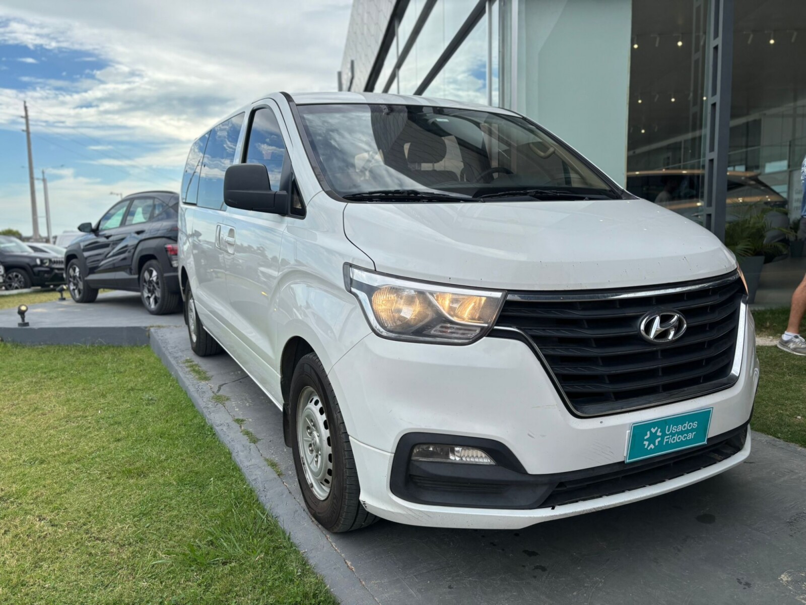 Hyundai H1 12Plz Minibus Nafta - 2019 