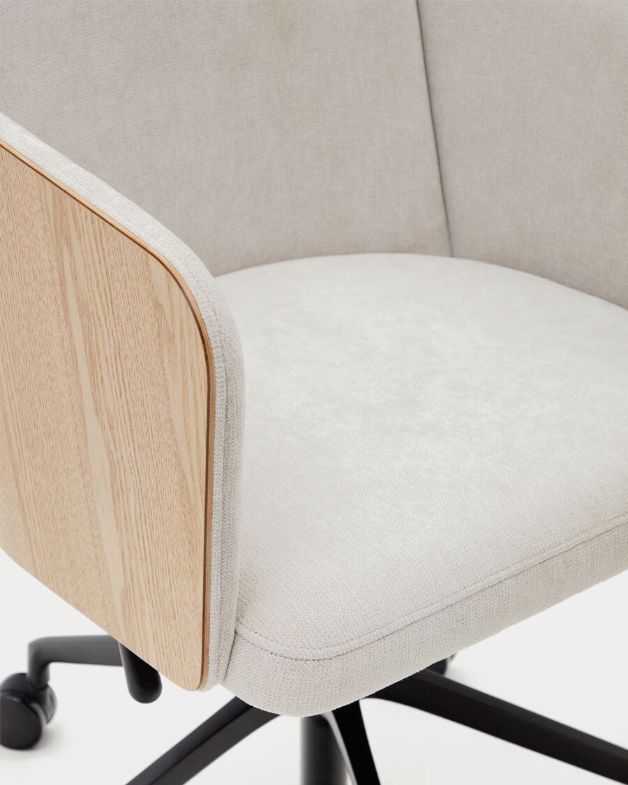 Silla de escritorio Madai de chenilla beige y chapa de fresno con acabado tono natural Silla de escritorio Madai de chenilla beige y chapa de fresno con acabado tono natural