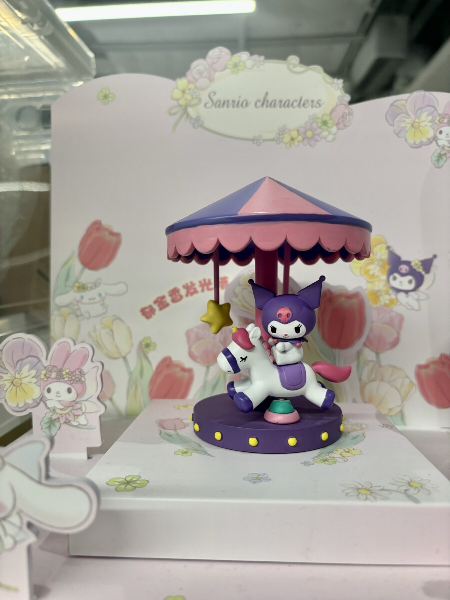 Veladora carrusel Sanrio - Kuromi 