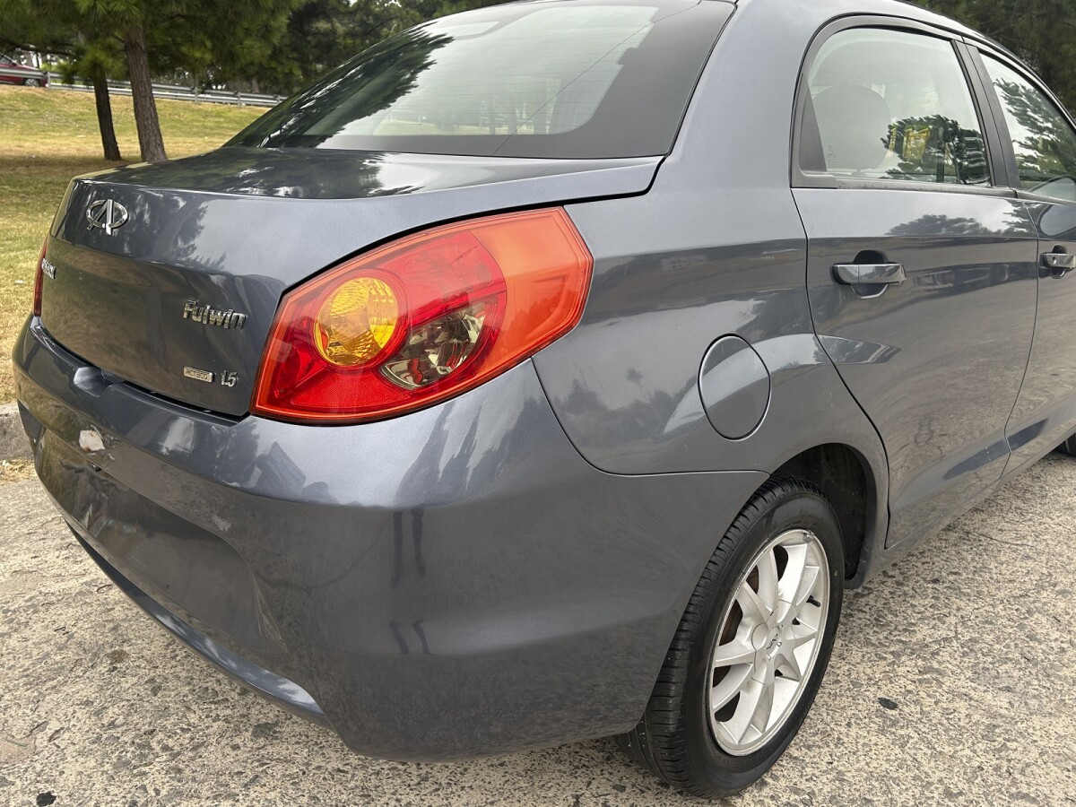 Chery Fulwin Comfort 1.5 Extra Full | Permuta / Financia Chery Fulwin Comfort 1.5 Extra Full | Permuta / Financia