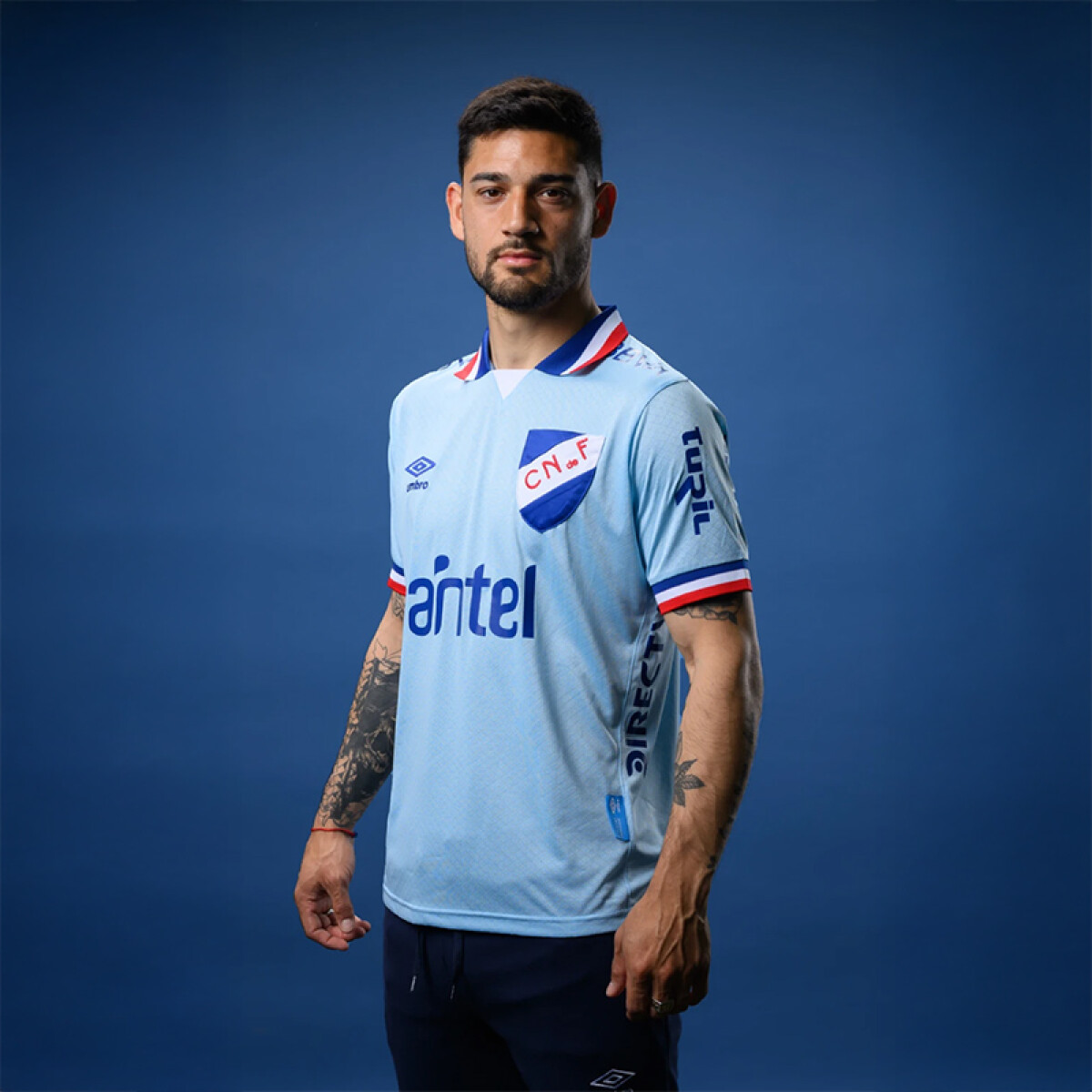 Camiseta Umbro Nacional Juego Oficial Away 3 - Celeste 