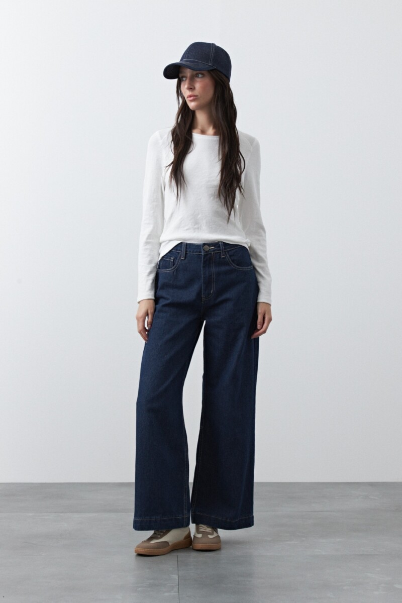 REMERA LUNS Blanco