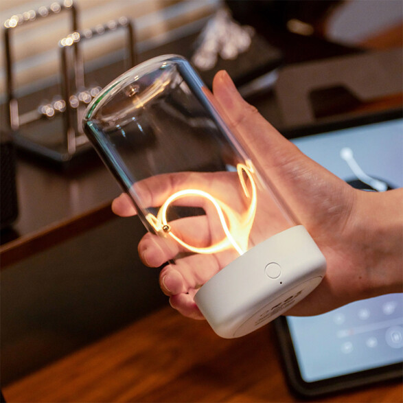 Lámpara de mesa LED minimalista recargable USB AI9418