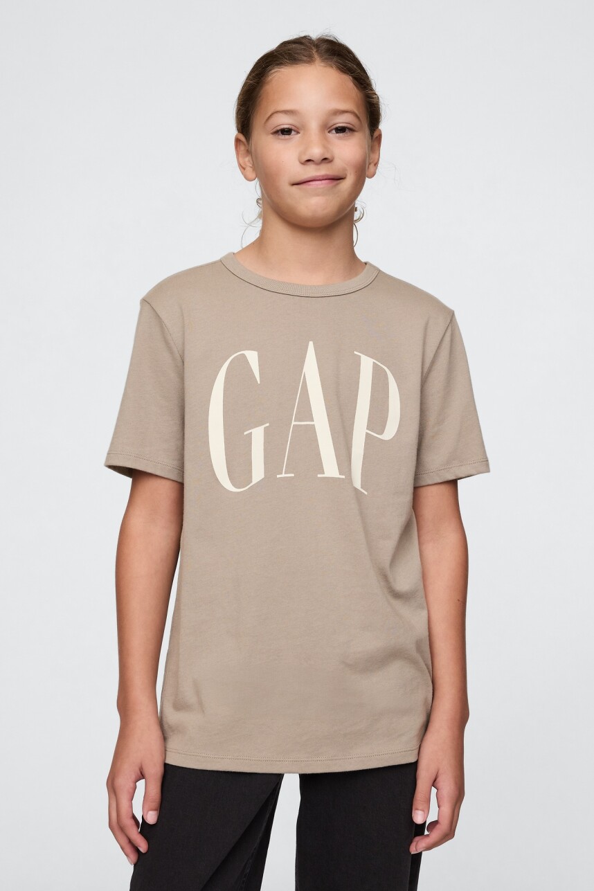 Remera Logo Gap Niño Roasted Cashew 17-1105