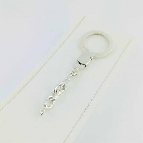 Sistema de llavero en plata 925 con cadena forcet. Sistema de llavero en plata 925 con cadena forcet.