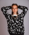 Buzo Print negro con blanco