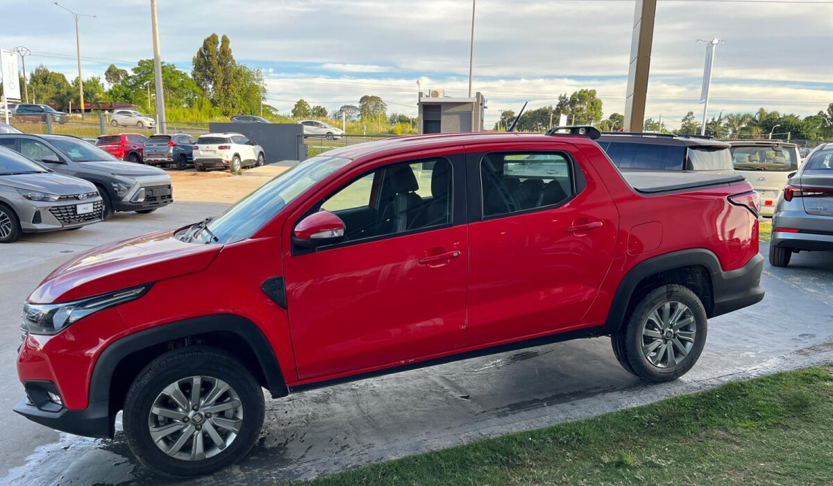 FIAT STRADA FREEDOM 1.4 DC MT - 2021 FIAT STRADA FREEDOM 1.4 DC MT - 2021