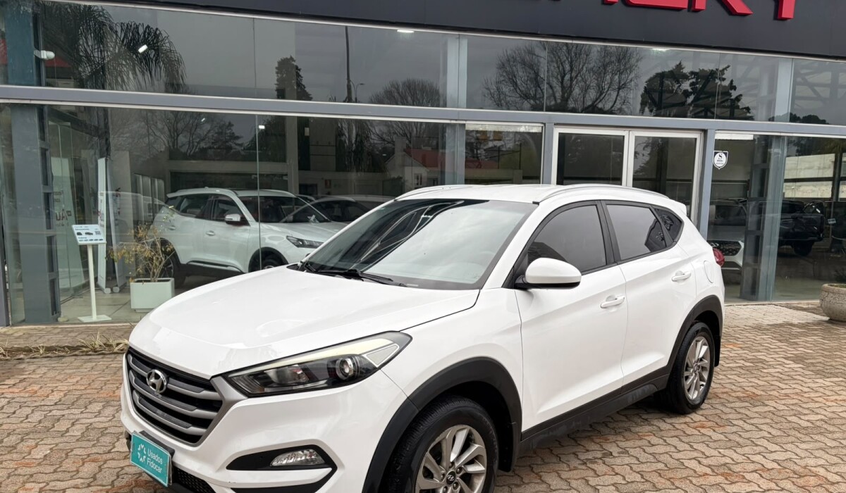 Hyundai Tucson 1.6 T-GDI Value AT - 2018 Hyundai Tucson 1.6 T-GDI Value AT - 2018