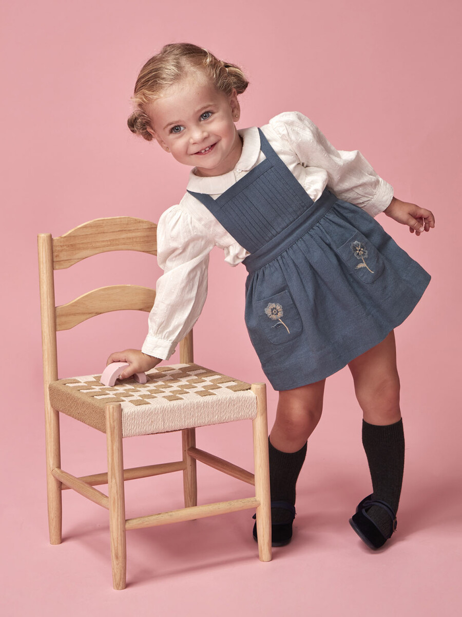 Pichi Con Jaretas Y Bolsillos Bordados Petroleo