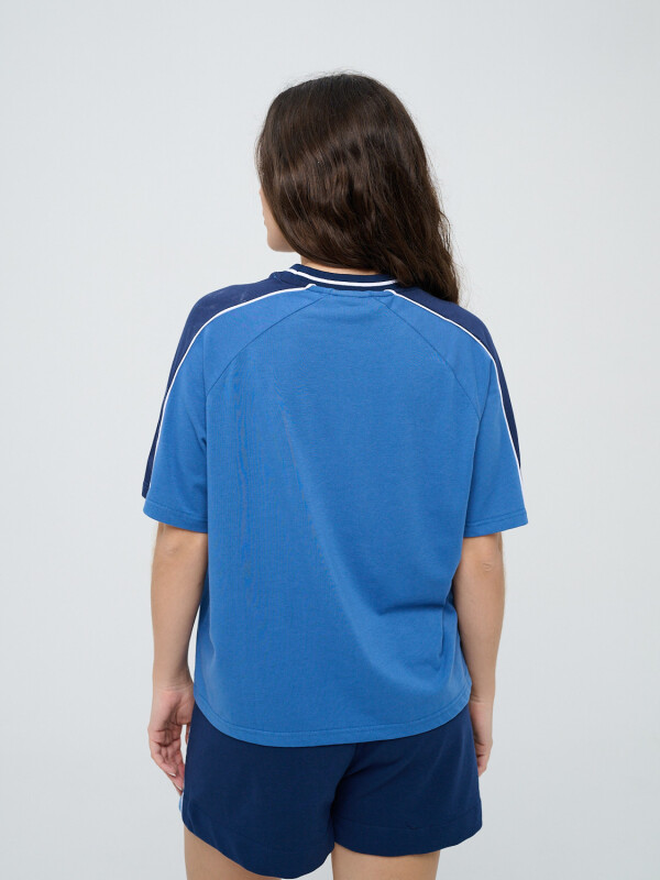 REMERA BLOOM Nacional Mujer P