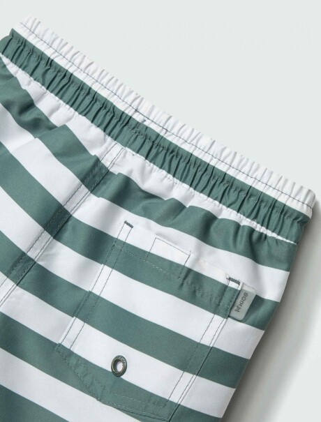 SHORT INFANTIL ESTAMPADO VERDE