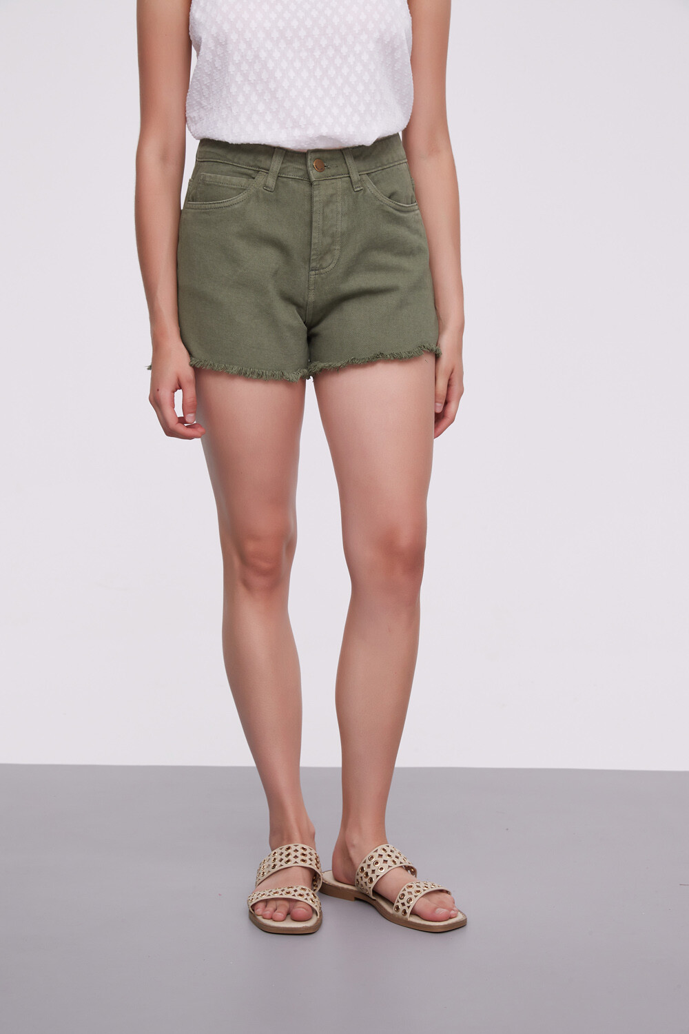 Short Bonnet Verde Oliva Claro
