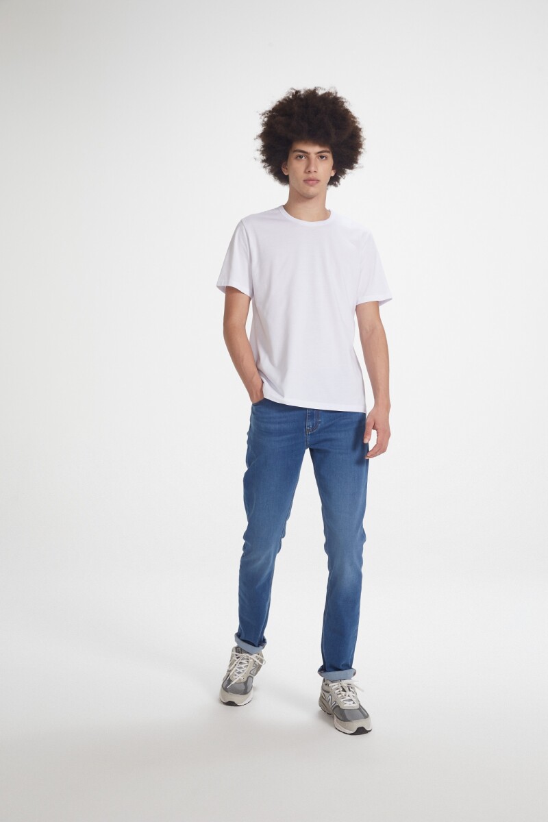 CAMISETA MM MASC - BRANCO 