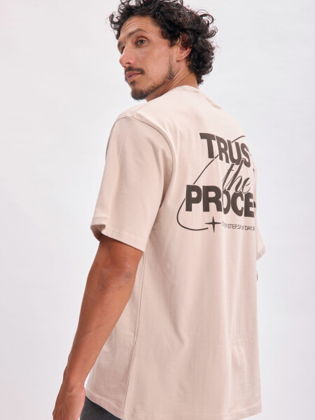 Remera oversize Trust Gris Claro