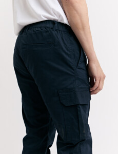 080557 PANTALON HARRINGTON LABEL Azul Oscuro