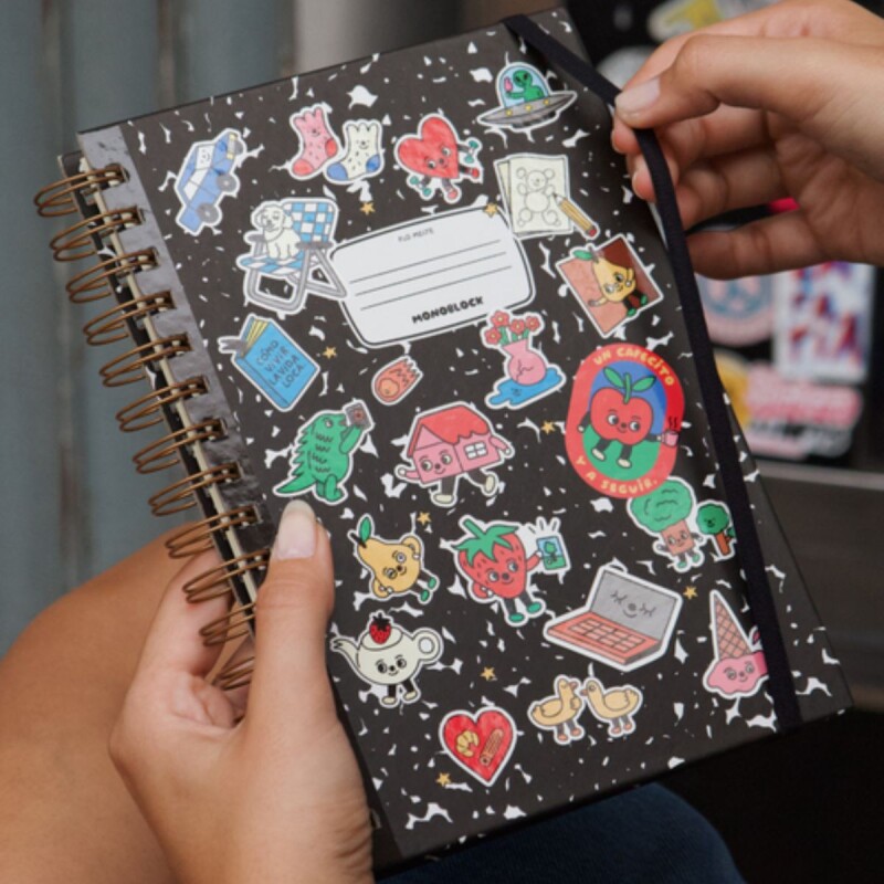 Cuaderno A5 anillado liso Stickers Cuaderno A5 anillado liso Stickers