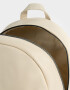 Mochilas Urbanas Mochila Con Charm Crudo - Blanco Crudo