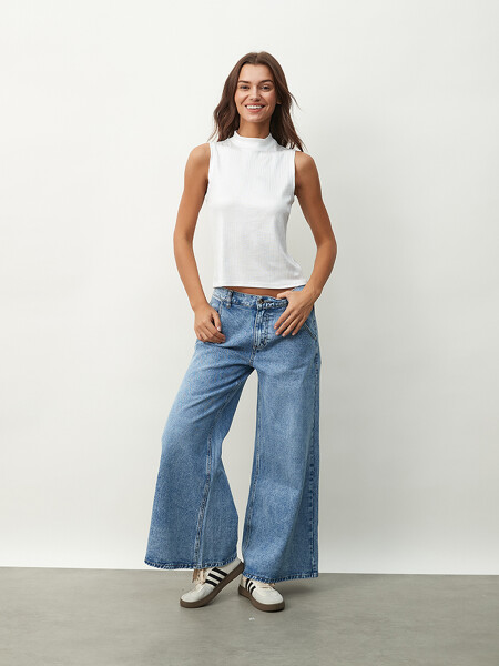 MUSCULOSA BOLIVIA BLANCO