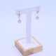 Caravanas antiguas oro 18k 2 tonos con brillantes. Caravanas antiguas oro 18k 2 tonos con brillantes.