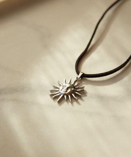 SOL COLLAR SILVER