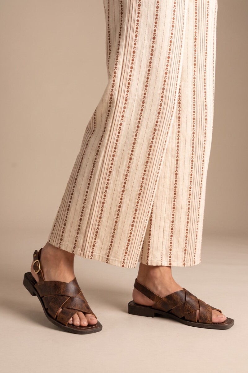 Sandalias Entrecruzada Chocolate