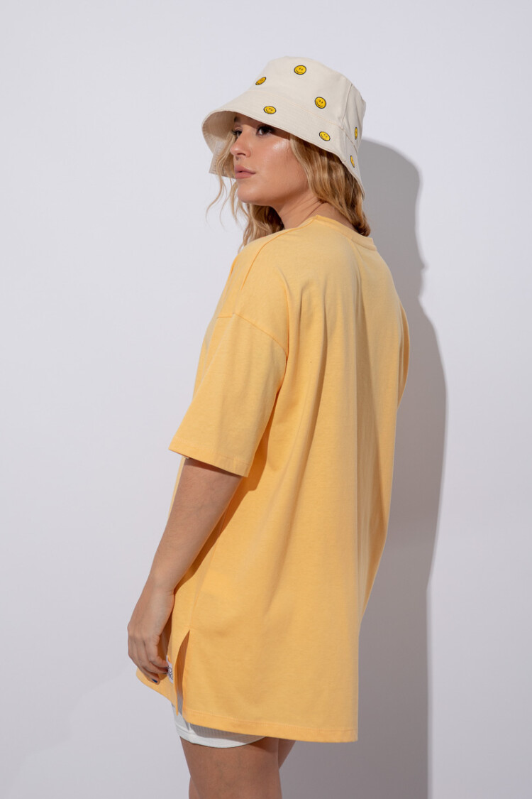 REMERA LETITI Ocre Oro