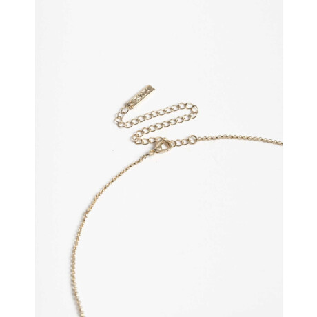 Collar Corto De Corazones Cubic Dorado