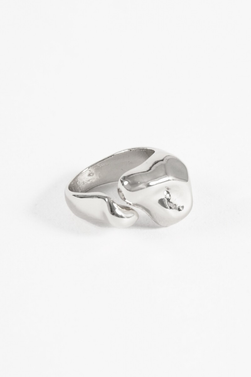 Anillo machacado plateado
