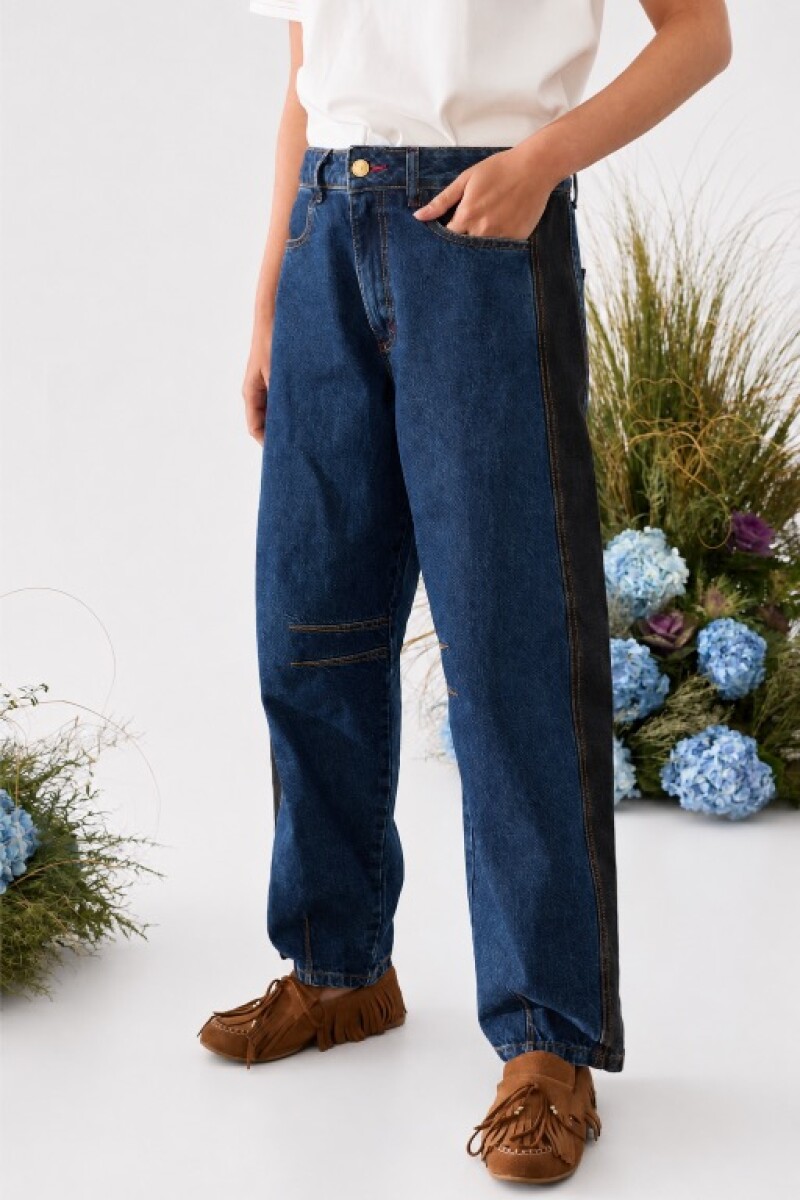 JEAN BARREL SAVIA Azul Y Negro
