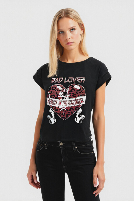 Remera Akaroa Estampado 2