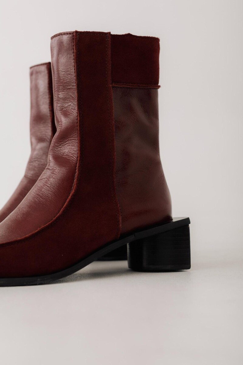 PRE VENTA Bota Gamba Bordó