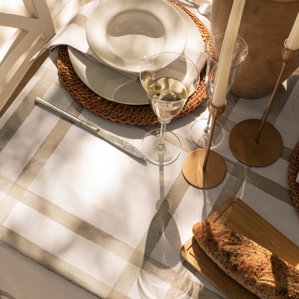 Mantel Clásico 100% Algodón 220cm - Pilar Humus