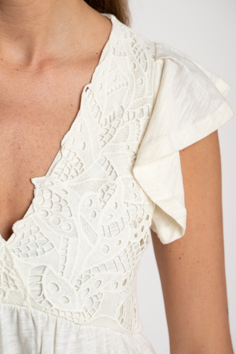 Remera Algodón Calados Nácar