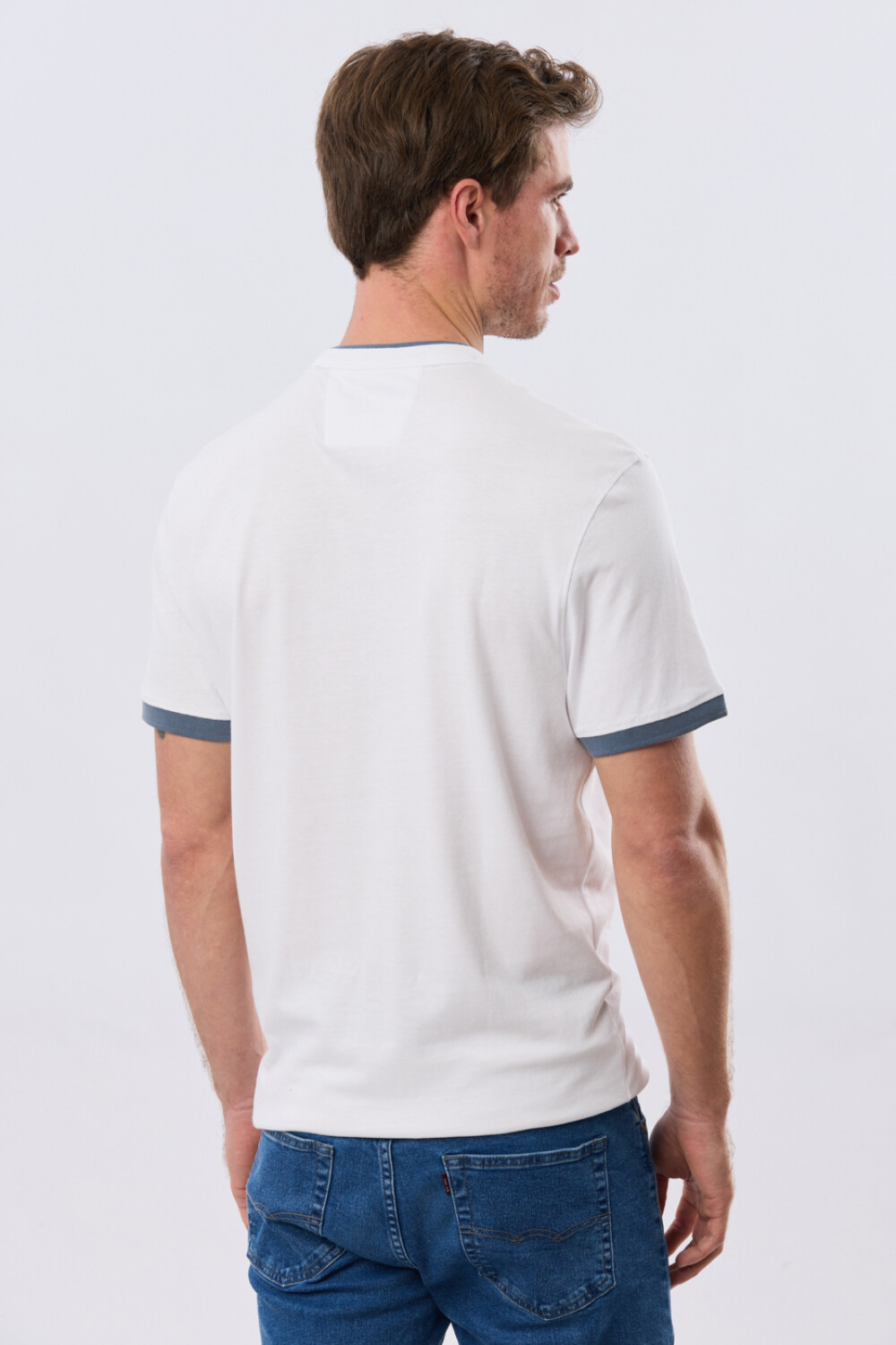 REMERA POLO CUELLO MAO Blanco
