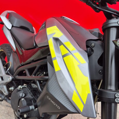 Cfmoto 150NK Usada Cfmoto 150NK Usada