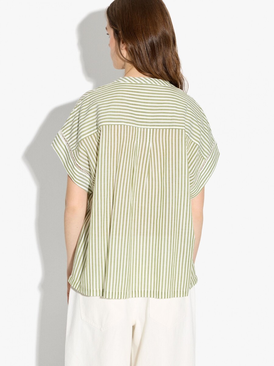 Camisa B4 Abril verde