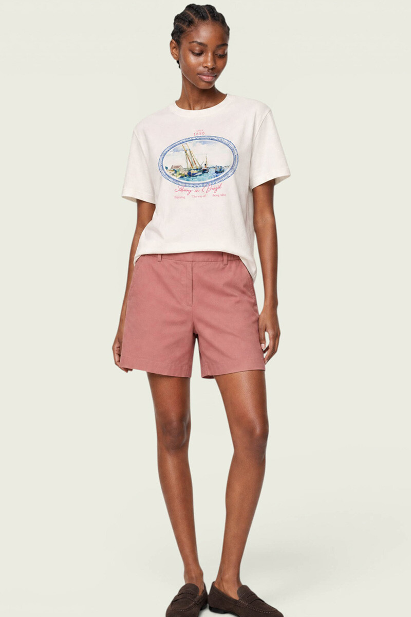 Remera Hering con estampas Celeste