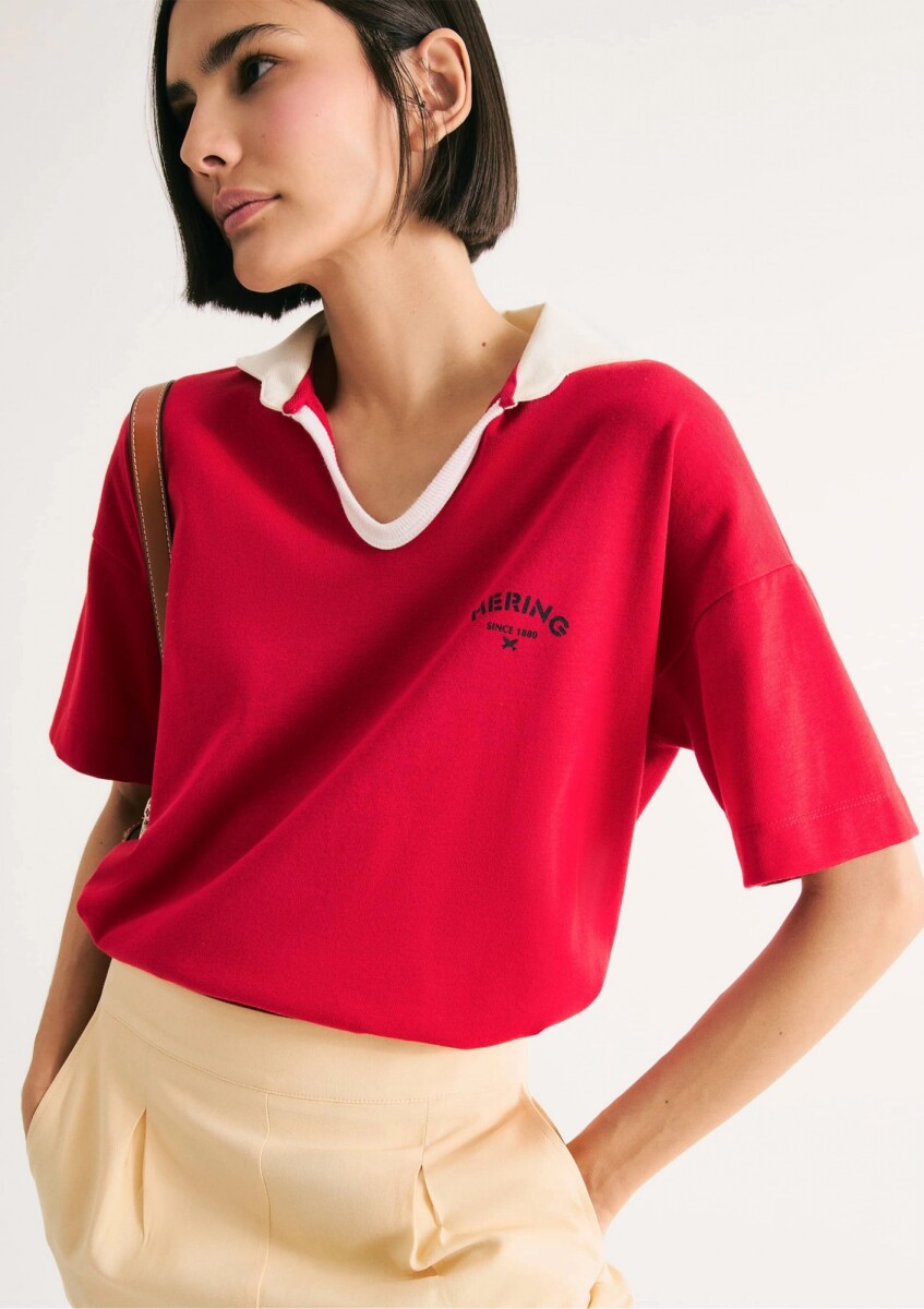 CAMISETA OVERSIZED CON ESTAMPA - ROJO 