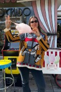 Buzo Carousel MOSTAZA