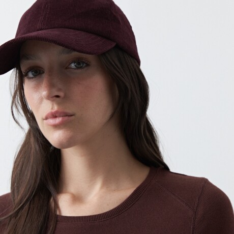 REMERA LUNS Chocolate