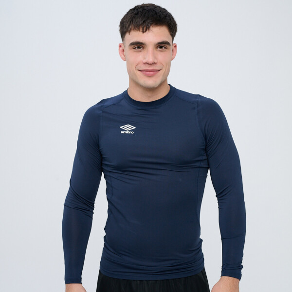 T-Shirt Térmica Manga Larga Umbro Hombre Y70