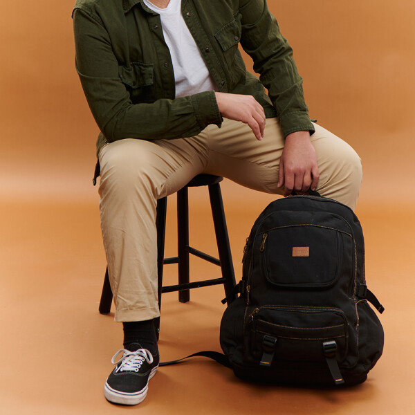 Mochila Safari Dakota Negro