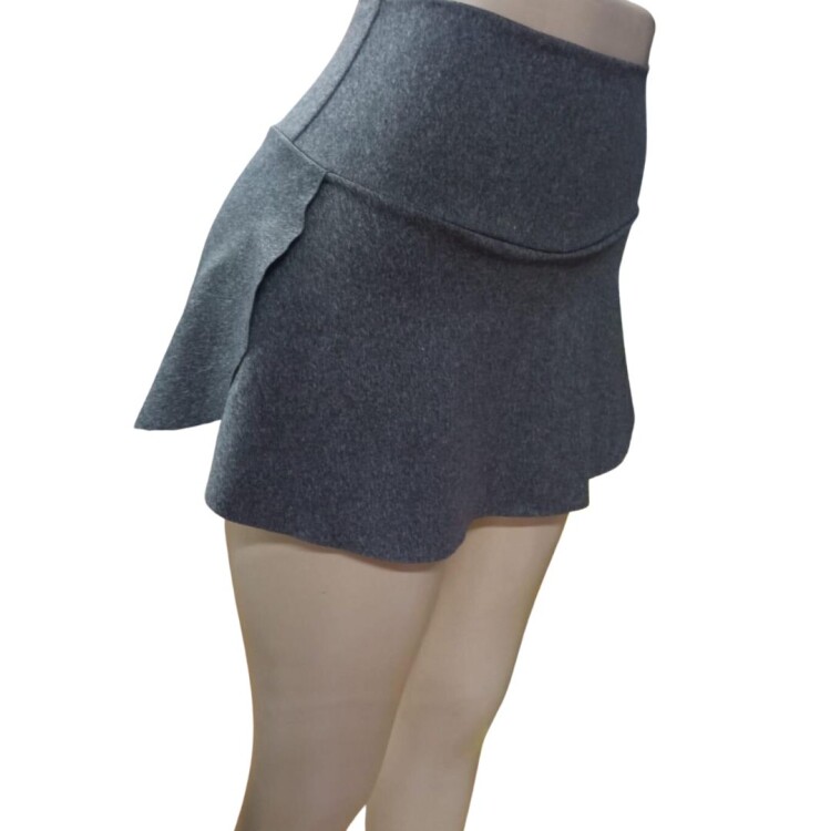 SHORT POLLERA GRIS